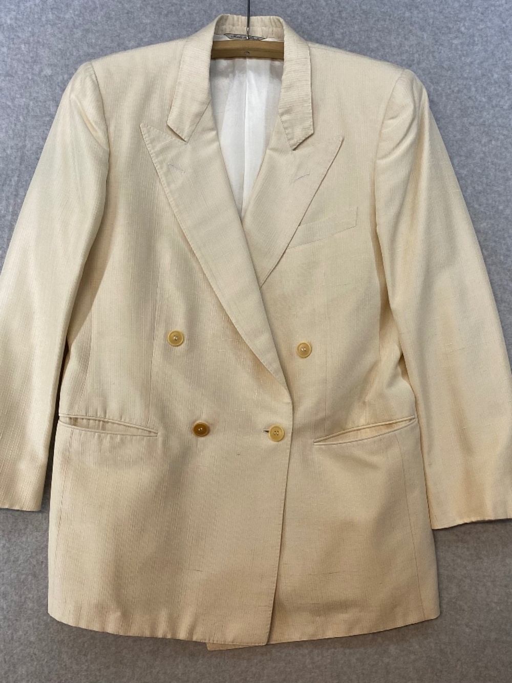 Ermenegildo Zegna • 42" Chest • Double Breasted • Pure Silk • Summer Blazer